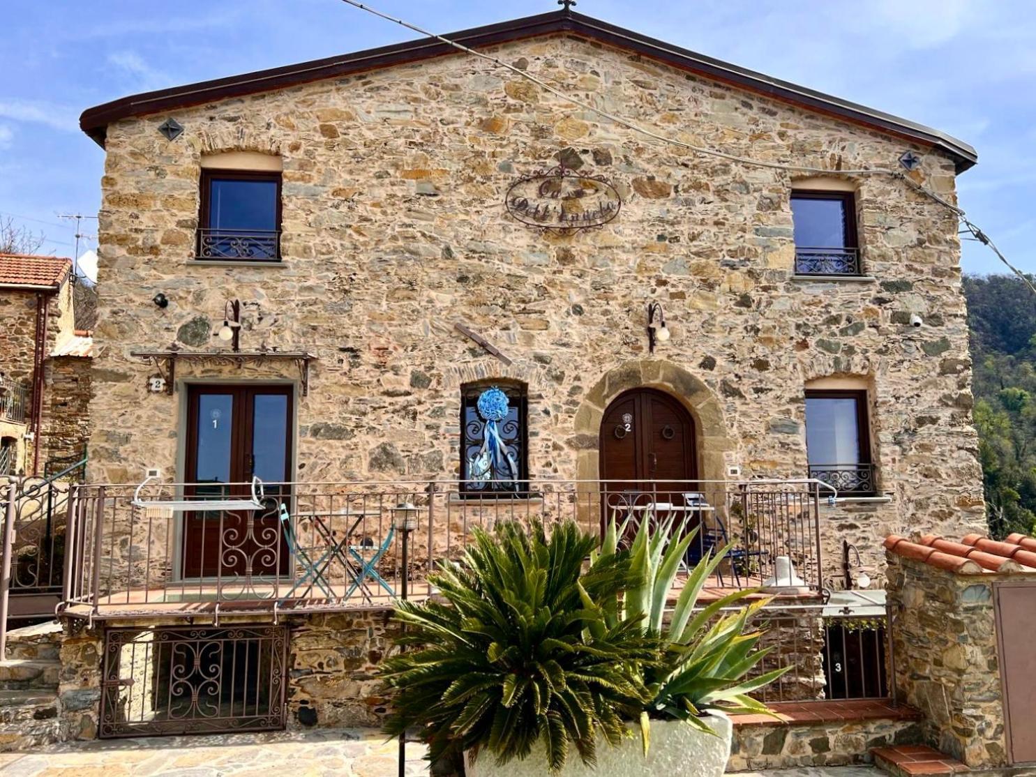 Casa Dell'Angelo Apartment กาสเตลนัวโว มากรา ภายนอก รูปภาพ